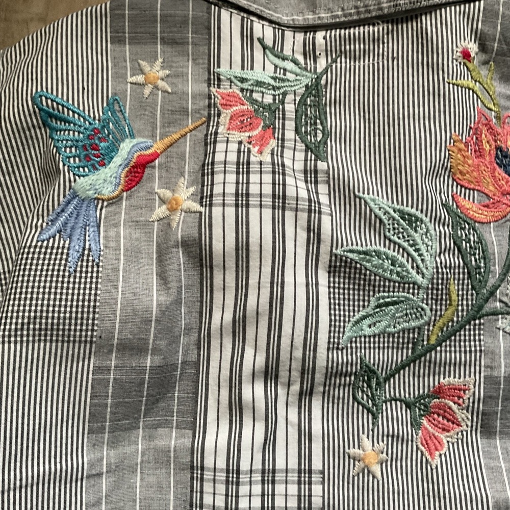 Johnny Was Workshop Jordan Lisbon Floral Embroidered Button Down Shirt Grey med - Picture 6 of 6